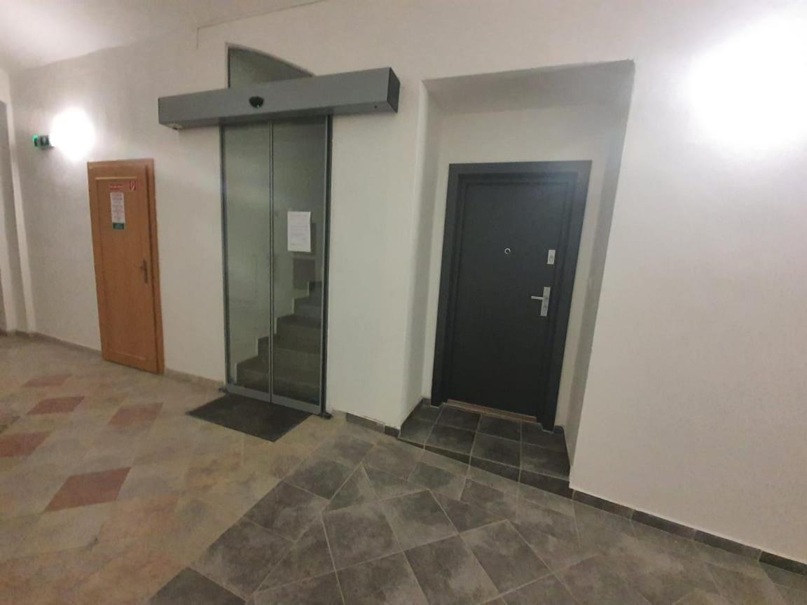 דירות קושיצה Monar Exclusive Center Free Parking In Garage מראה חיצוני תמונה