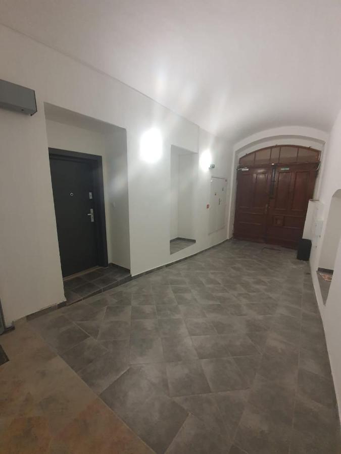 דירות קושיצה Monar Exclusive Center Free Parking In Garage מראה חיצוני תמונה